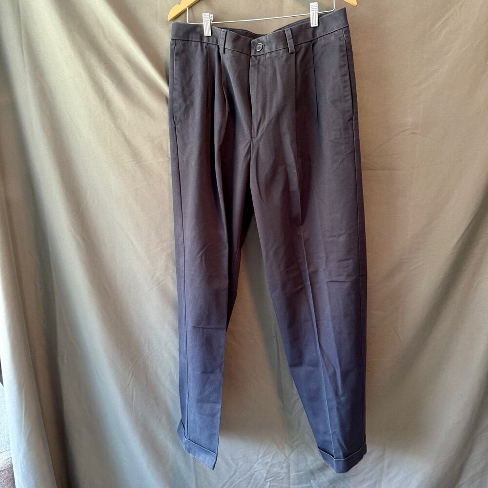 IZOD Men’s Dress Pants 34x32 Black Pleated Front Cuffed Slacks